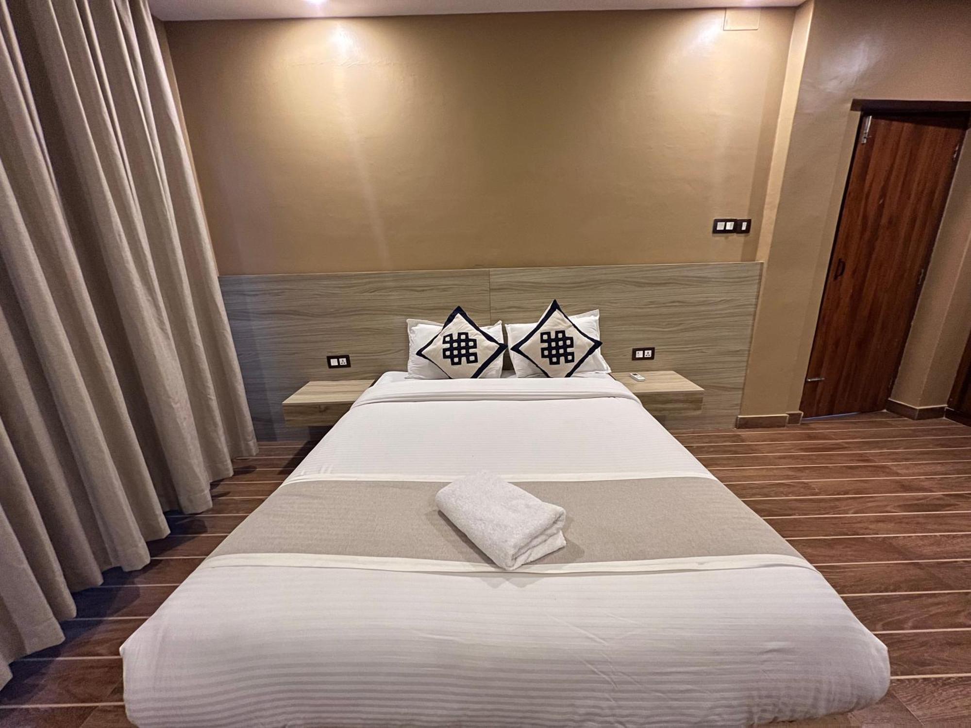 Pokhara Backpackers Hostel 外观 照片