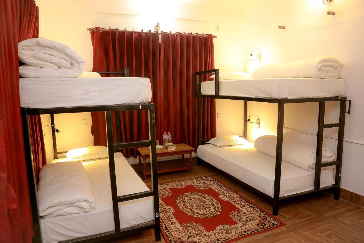 Pokhara Backpackers Hostel 外观 照片